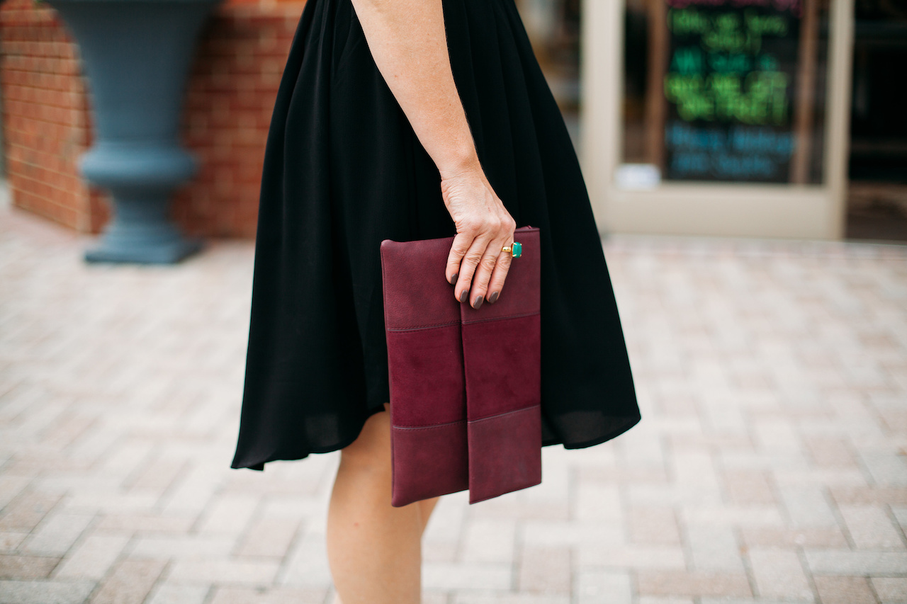 burgundy clutch burgundy clutch|styleblueprint.com