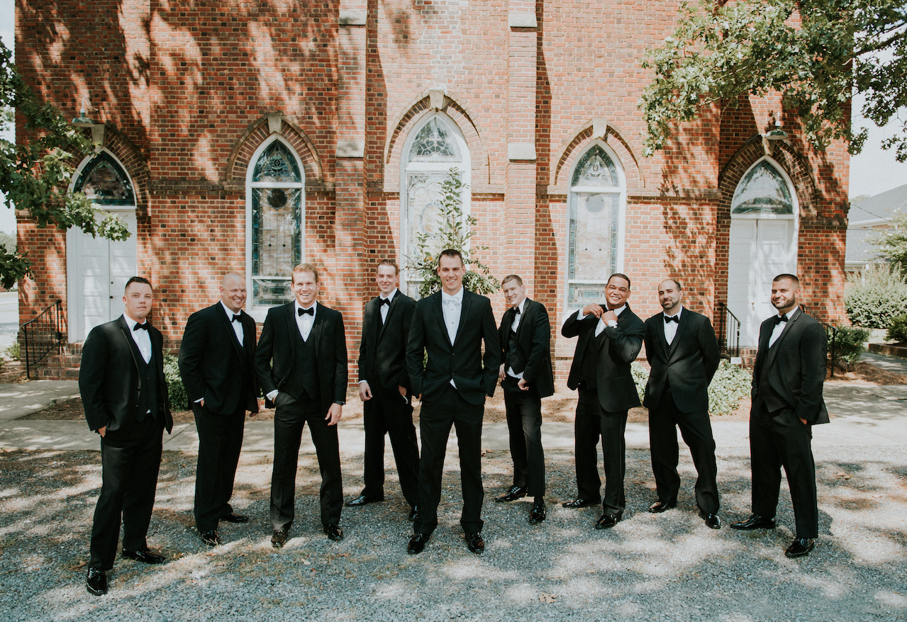 Justin and his Groomsmen look mighty dapper in their tuxedos! Murdock Wedding|styleblueprint.com