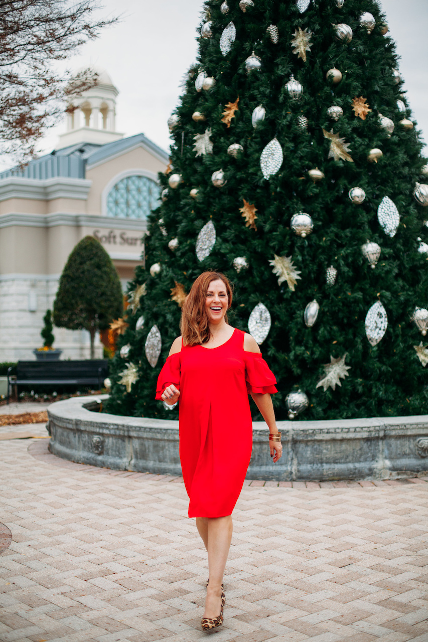 red holiday dress Red holiday dress|styleblueprint.com