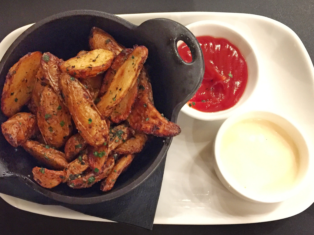 Ketchup and mayonnaise come standard on the side. sb-atl-citywinery-potatoes.JPG