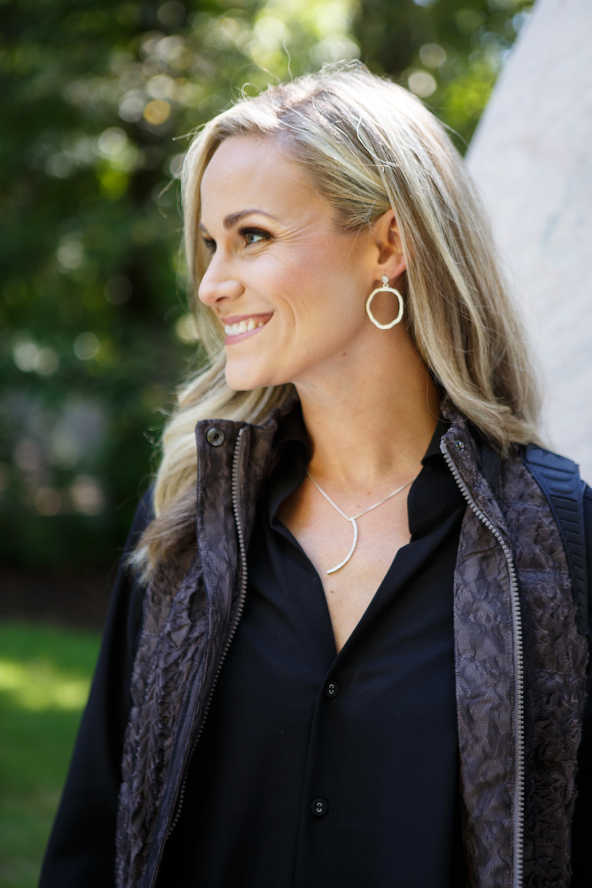 We love these earrings and necklace! We love these earrings and necklace!