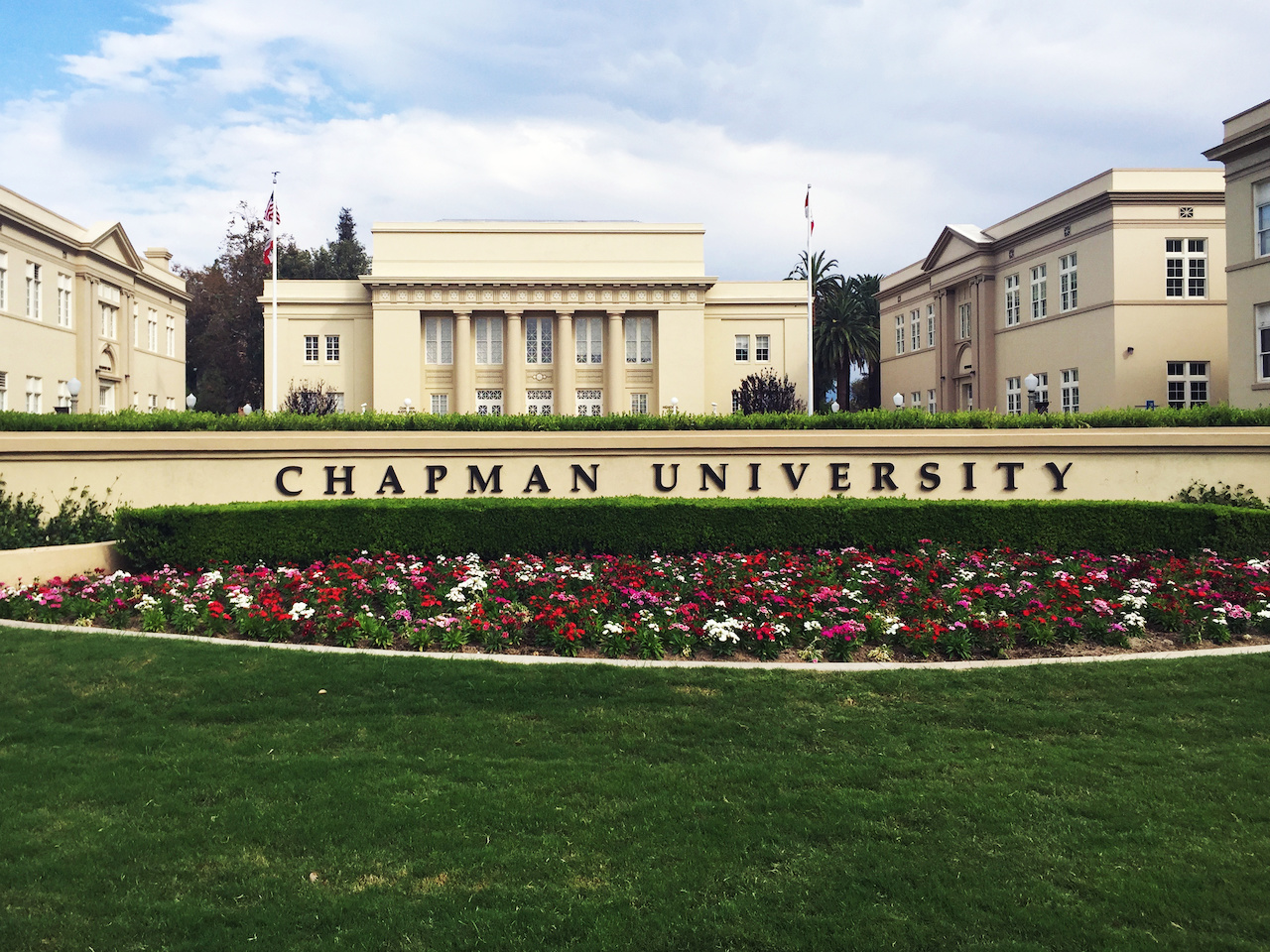 If the quad at Chapman University looks familiar, that's because it was a primary setting in the 1994 Denzel Washington Film Crimson Tide. If the quad at Chapman University looks familiar, that's because it was a primary setting in the 1994 Denzel Washington Film Crimson Tide.