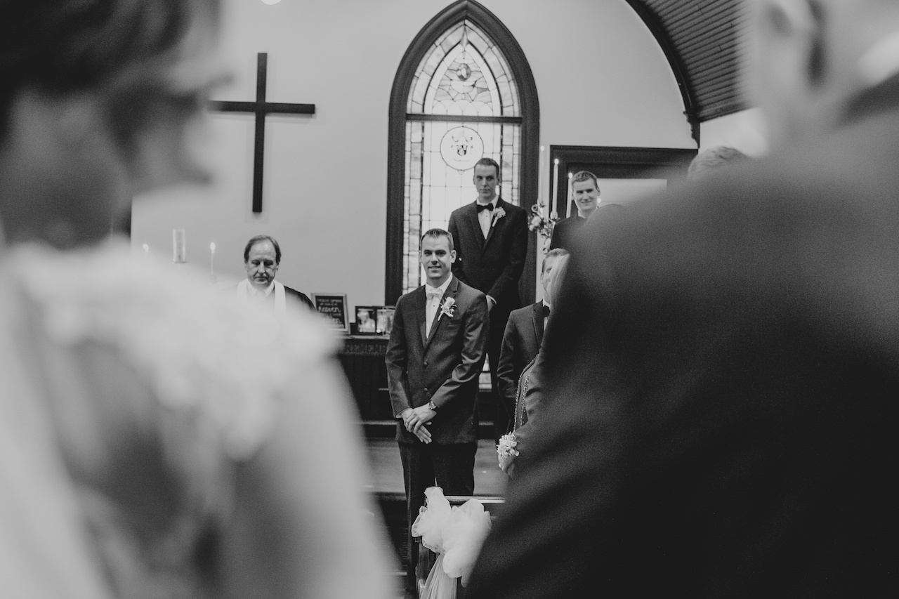 Ashley and Justin decided to go the traditional route, and not do a first look. Murdock Wedding|styleblueprint.com