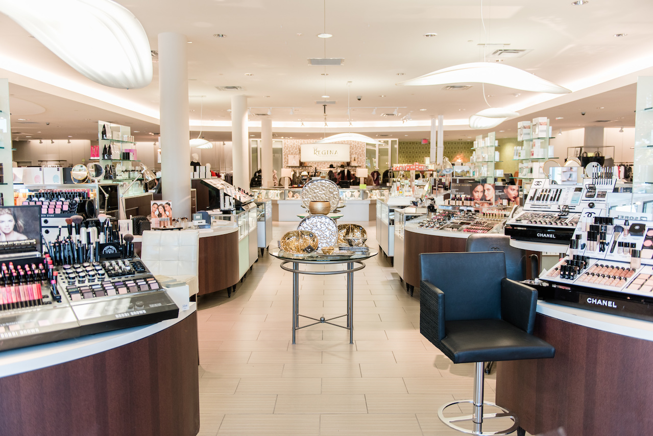 Upon entry, each guest is greeted by the large, bright space, filled with enticing eye candy — from beauty products and handbags to hip apparel and gorgeous shoes. Upon entry, each guest is greeted by the large, bright space, filled with enticing eye candy — from beauty products and handbags to hip apparel and gorgeous shoes.