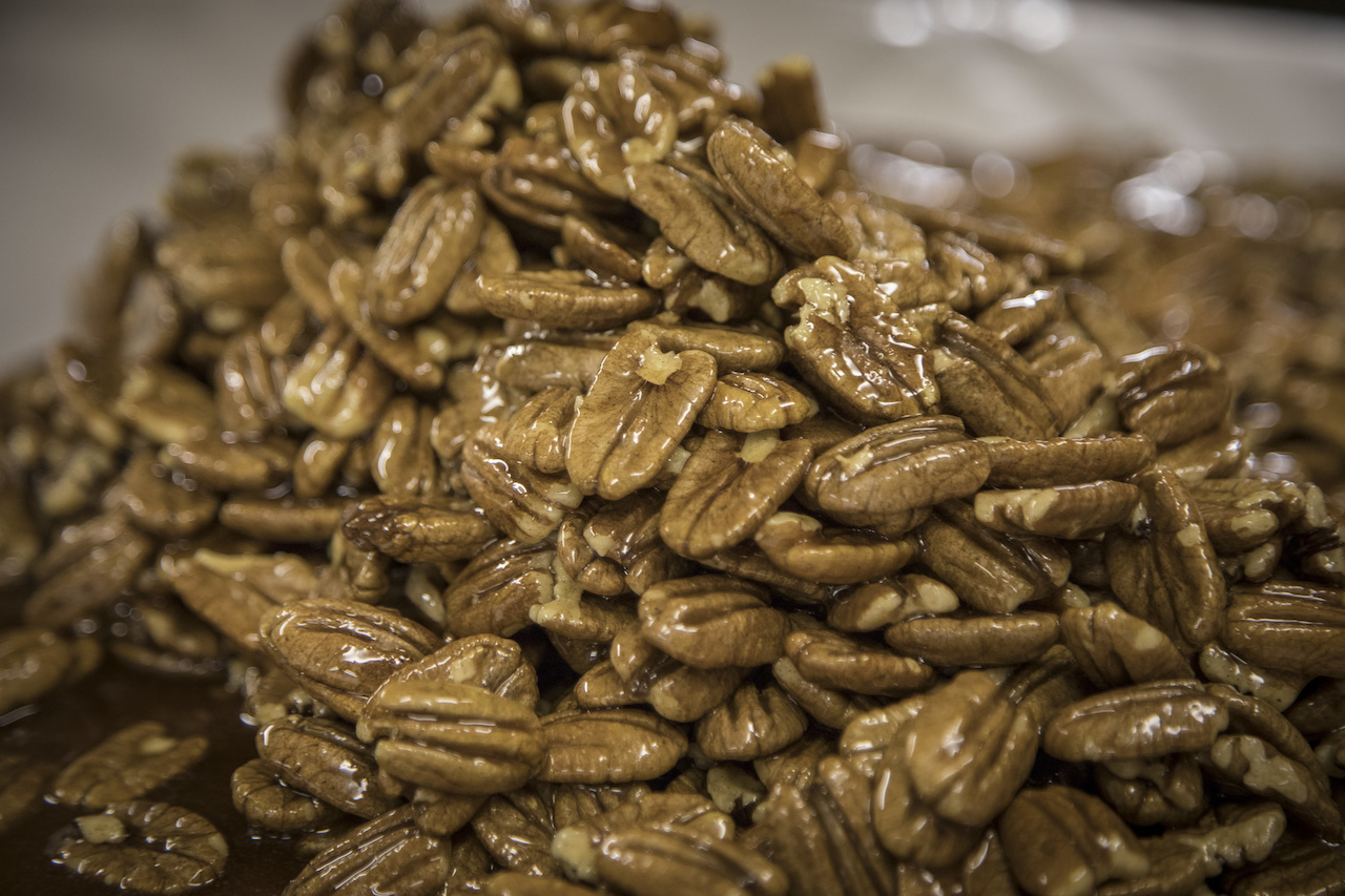 YUM! Billie's pecans! YUM! Billie's pecans!