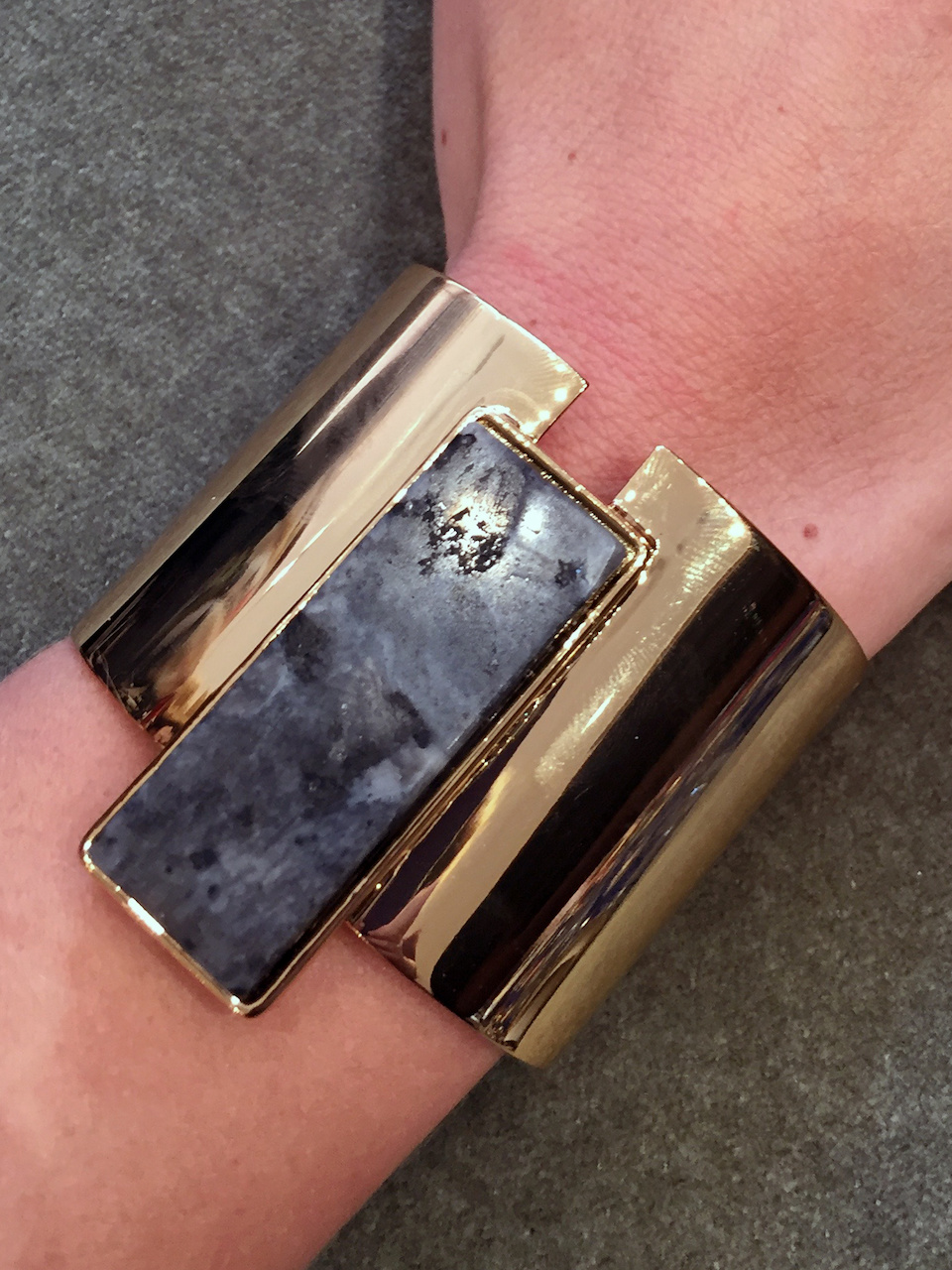 gold cuff gold cuff|styleblueprint.com