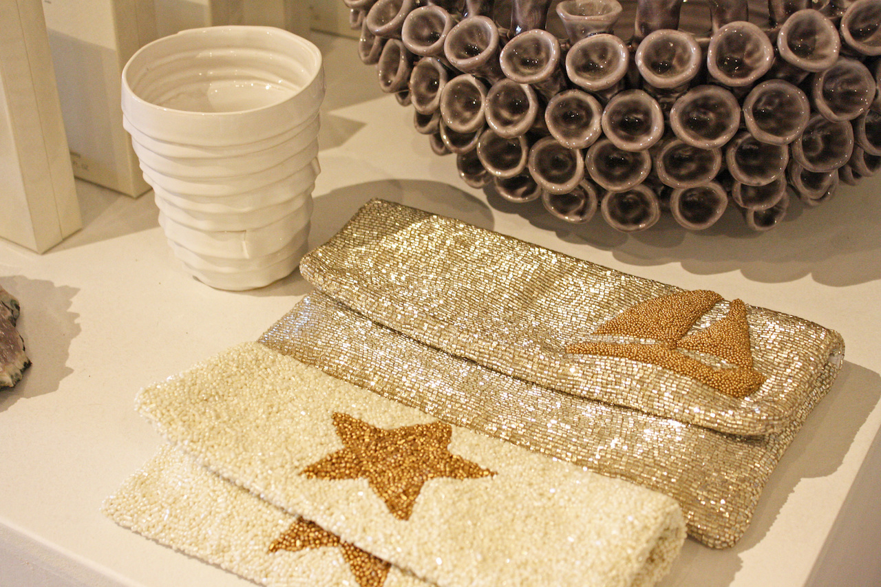Loving the sailboat clutch sb-atlanta-rivermintfinery-glitzy.jpg