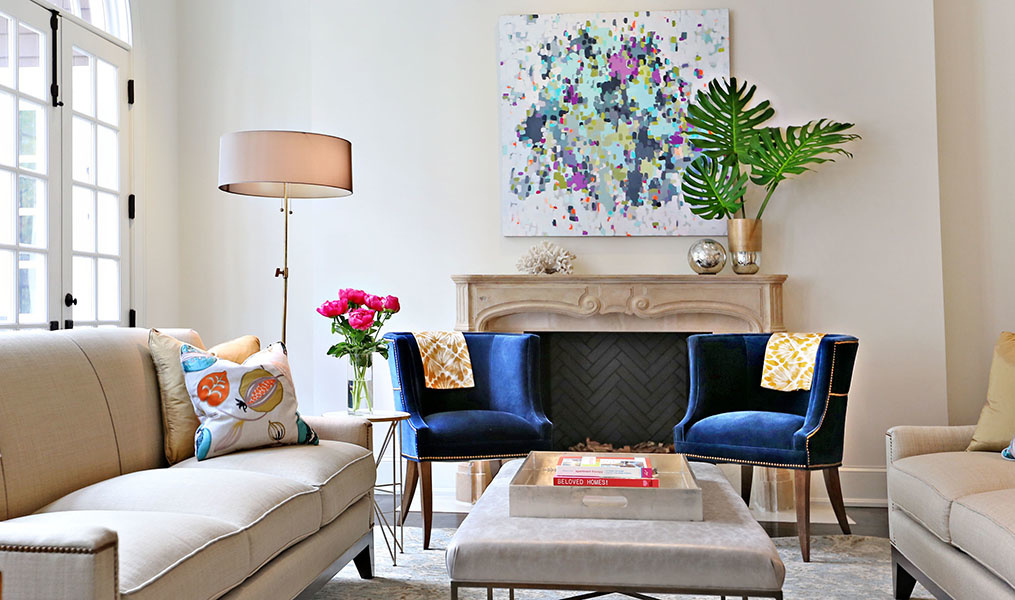 The blue fabric adds some wonderful color to the room. StyleBlueprint Atlanta: Stephanie Andrews and Elisabeth Paulson