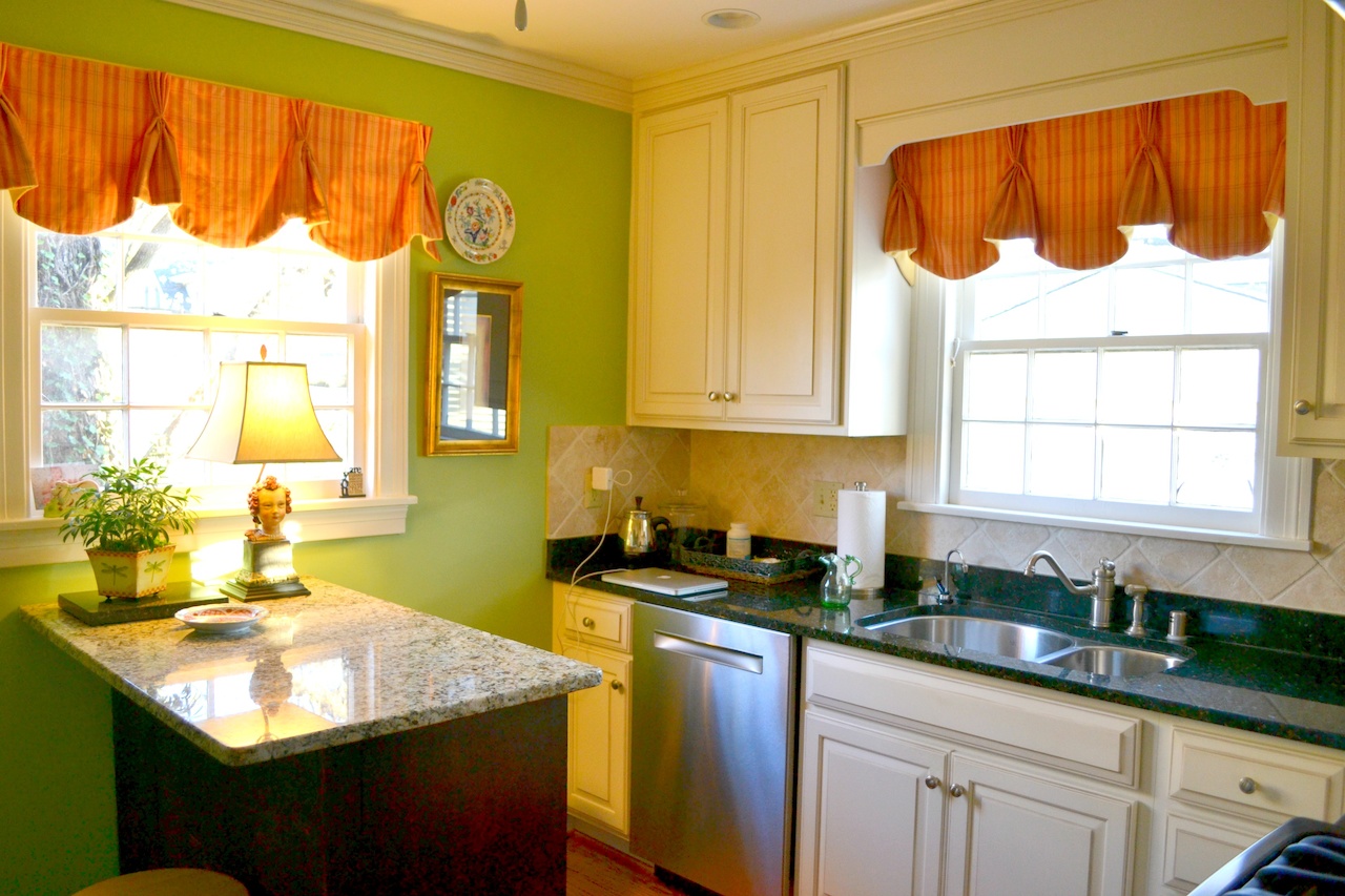 Looks great from afar, but... Windows are original to the 1940s house.