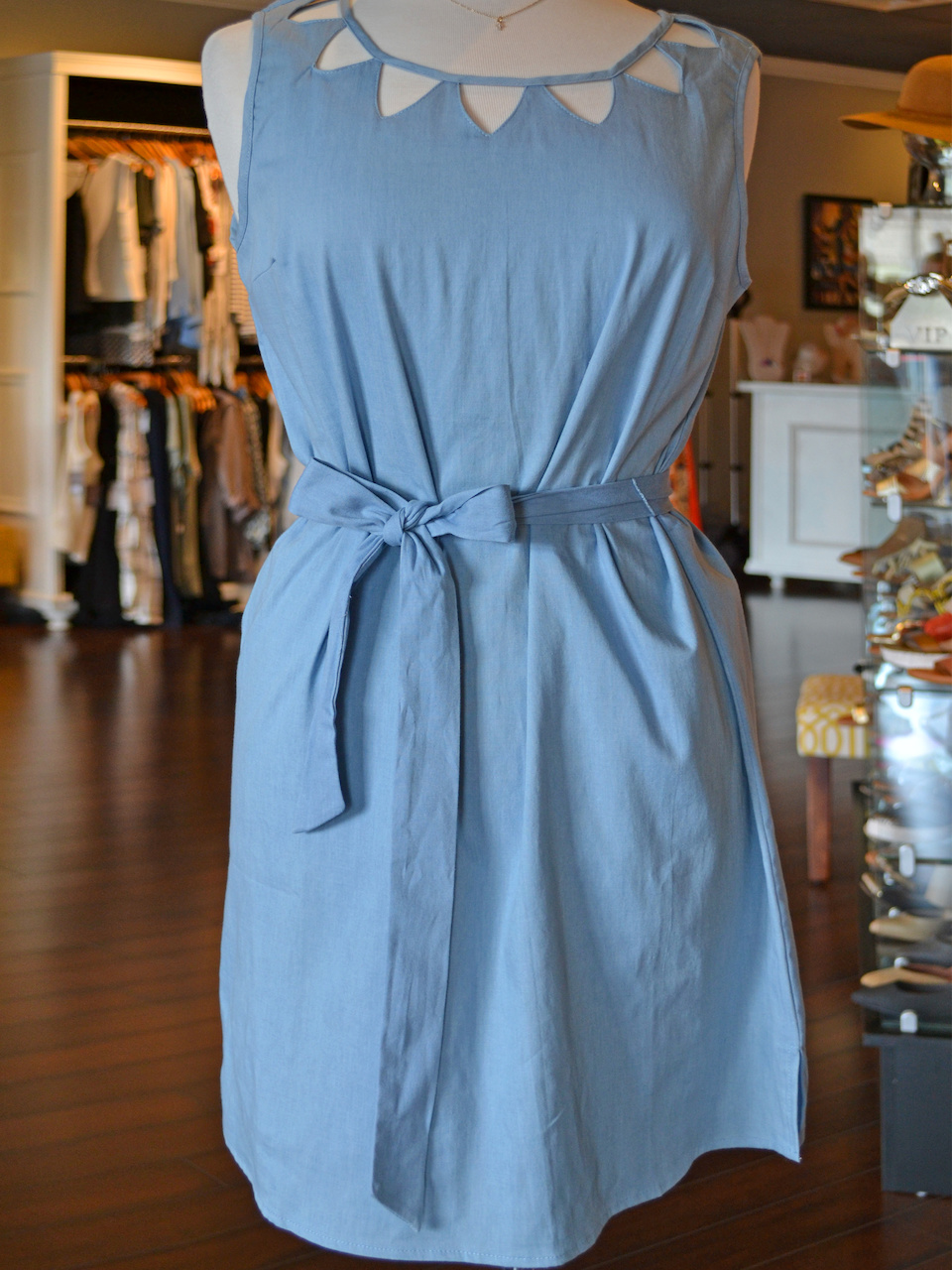 This collar makes the dress What to Wear August Events in Louisville