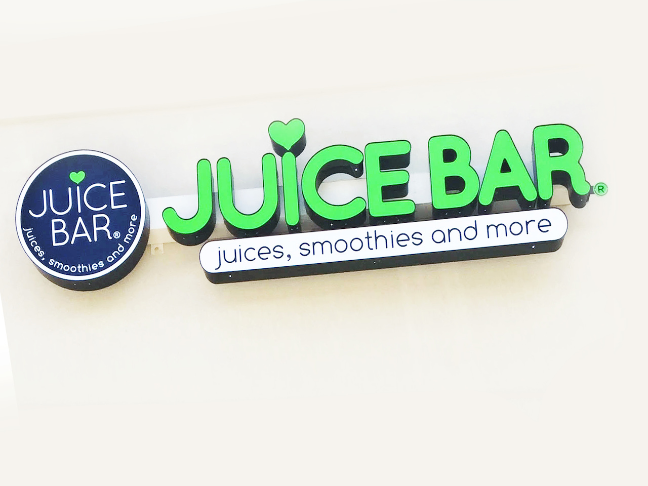 Get ready for a healthy and energizing meal at Juice Bar, where you won't leave feeling weighed down or sleepy! Get ready for a healthy and energizing meal at Juice Bar, where you won't leave feeling weighed down or sleepy!