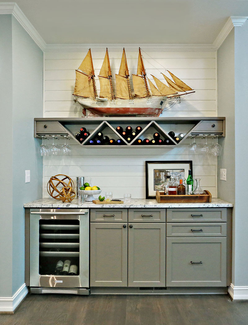 A nautical theme pairs quite nicely where you need to wet your whistle. StyleBlueprint Atlanta: wet bar