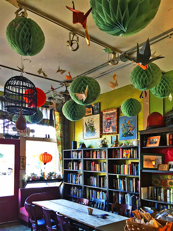 Alice in Wonderland in real life. IMG_5427_DrBombays_FrontInterior.jpg