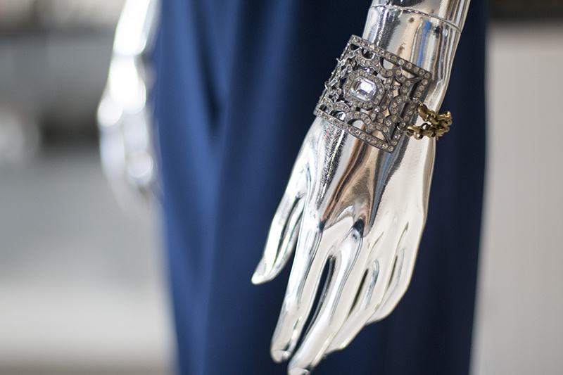 A rhinestone shoe buckle gets new life as a statement bracelet! A rhinestone shoe buckle gets new life as a statement bracelet!