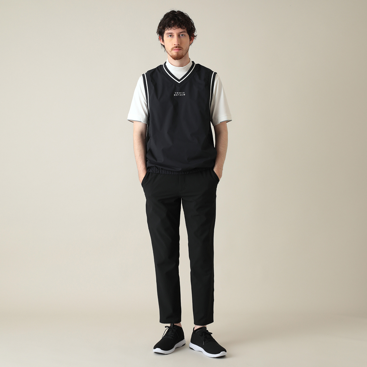 Vネックバックレーザーロゴベスト(MENS)