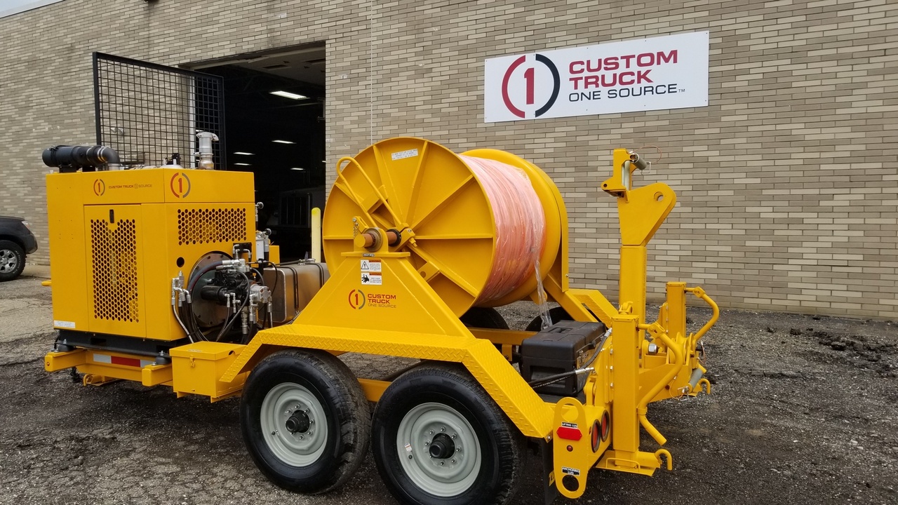 4,000 lbs 6,000 ft of 5/8 in rope Single Drum Puller Rental Custom