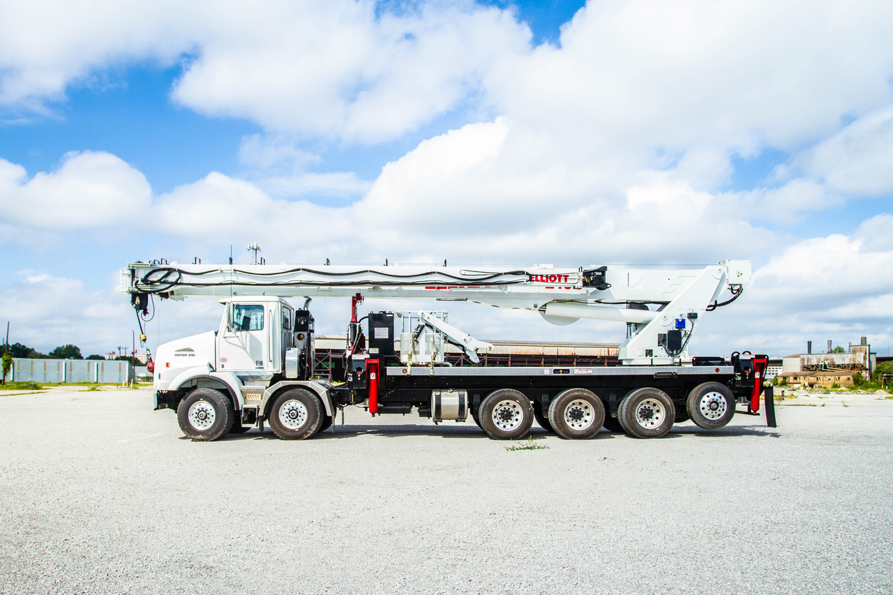 190 ft Aerial Rental - Custom Truck One Source