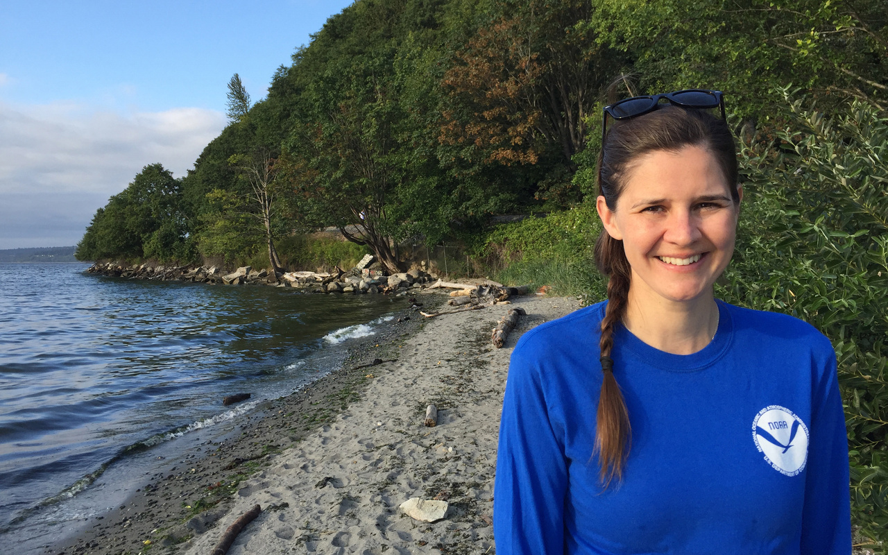 2020 habitat staff terill hollweg puget sound golden gardens beach 3264x2176.jpg