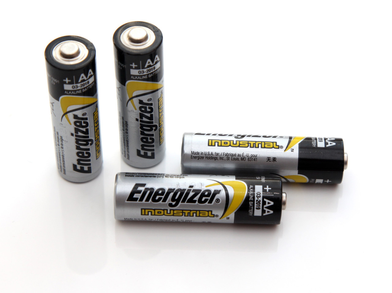 Energizer AA Battery, 4/pack (EZAAC) photo