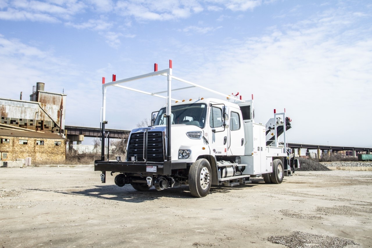 MediumDuty HiRail Section Truck Rental Custom Truck One Source