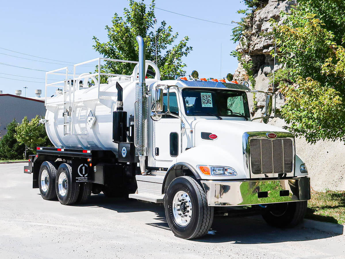 2022 Peterbilt 348 6x4 Global Vacuum Systems 172FTCTOS Hydrovac Truck For Sale Custom Truck
