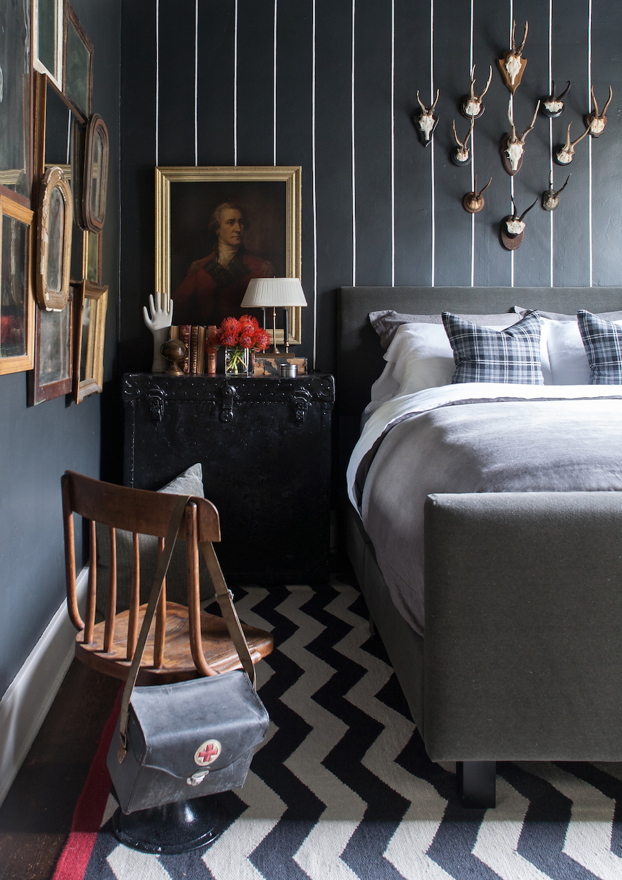 Beautiful antiques and a rich Ralph Lauren paint combine for a stunning, luxurious bedroom that stays true to character of this historic home. Beautiful antiques and a rich Ralph Lauren paint combine for a stunning, luxurious bedroom that stays true to character of this historic home.