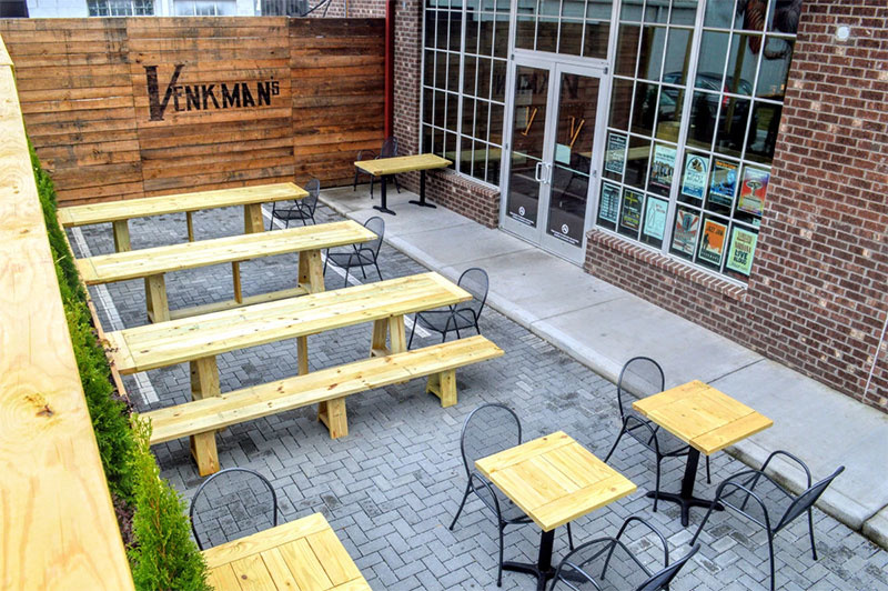 Enjoy a Beam Me Up on the Venkman's patio Enjoy a Beam Me Up on the Venkman's patio.