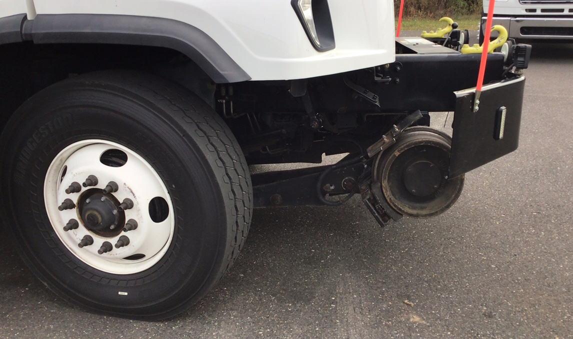 HeavyDuty HiRail Flatbed Truck Rental Custom Truck One Source