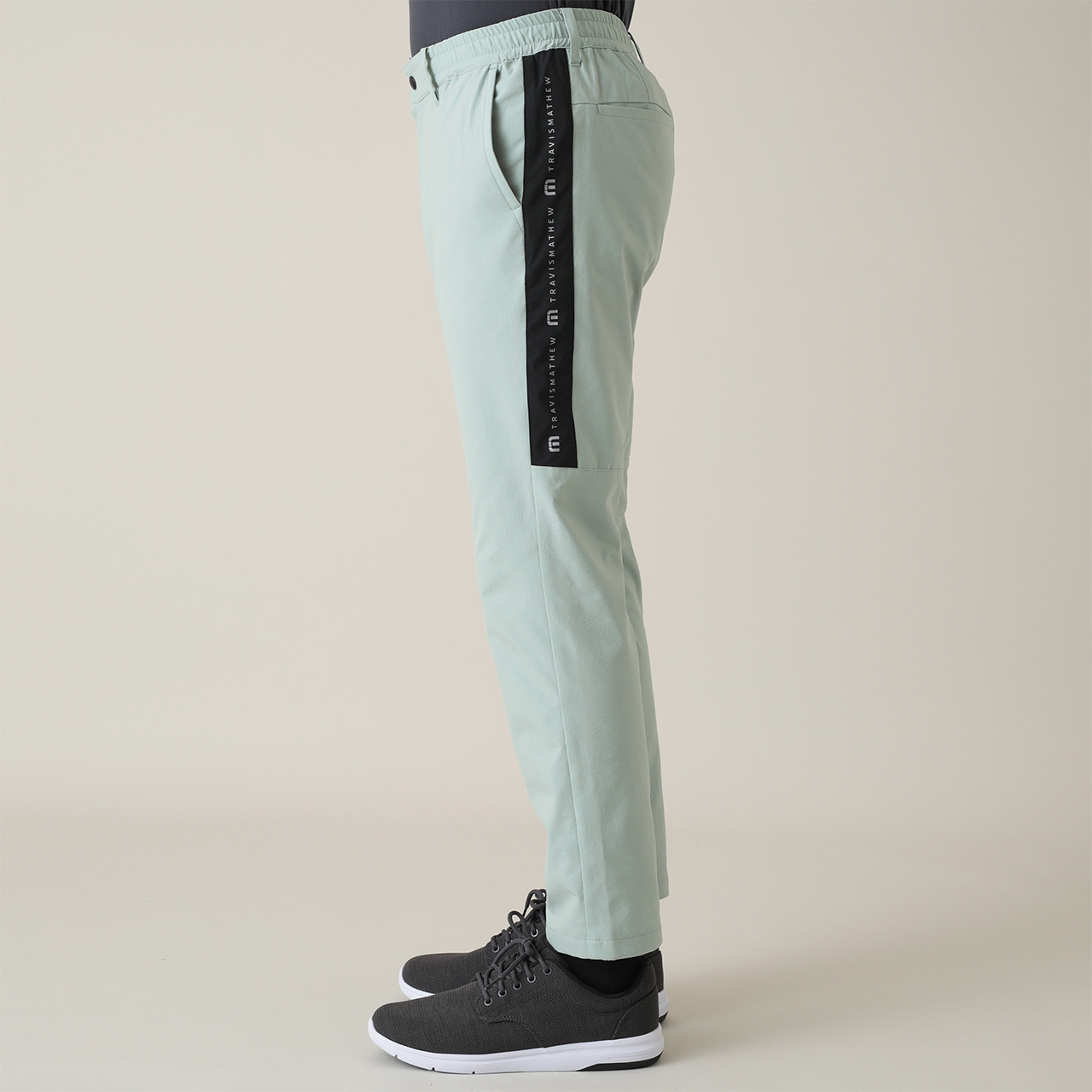 新品 キャロウェイ トラヴィスマシュー 長ズボン 赤タグ ブラウン XLサイズ 新品 キャロウェイ トラヴィスマシュー 長ズボン 赤タグ