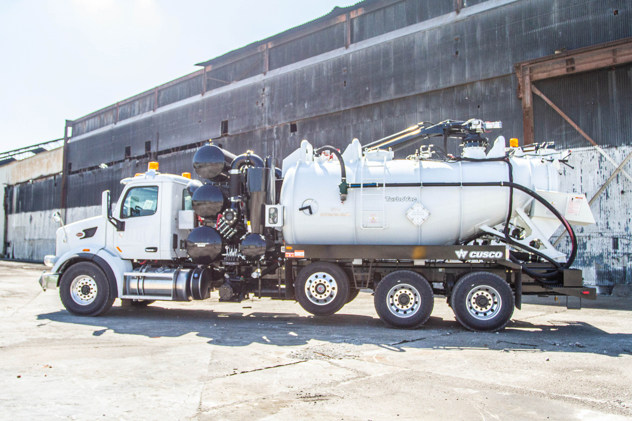2020 Peterbilt 567 8x4 CUSCO TurboVac 3627BHL Hydrovac Truck For Sale