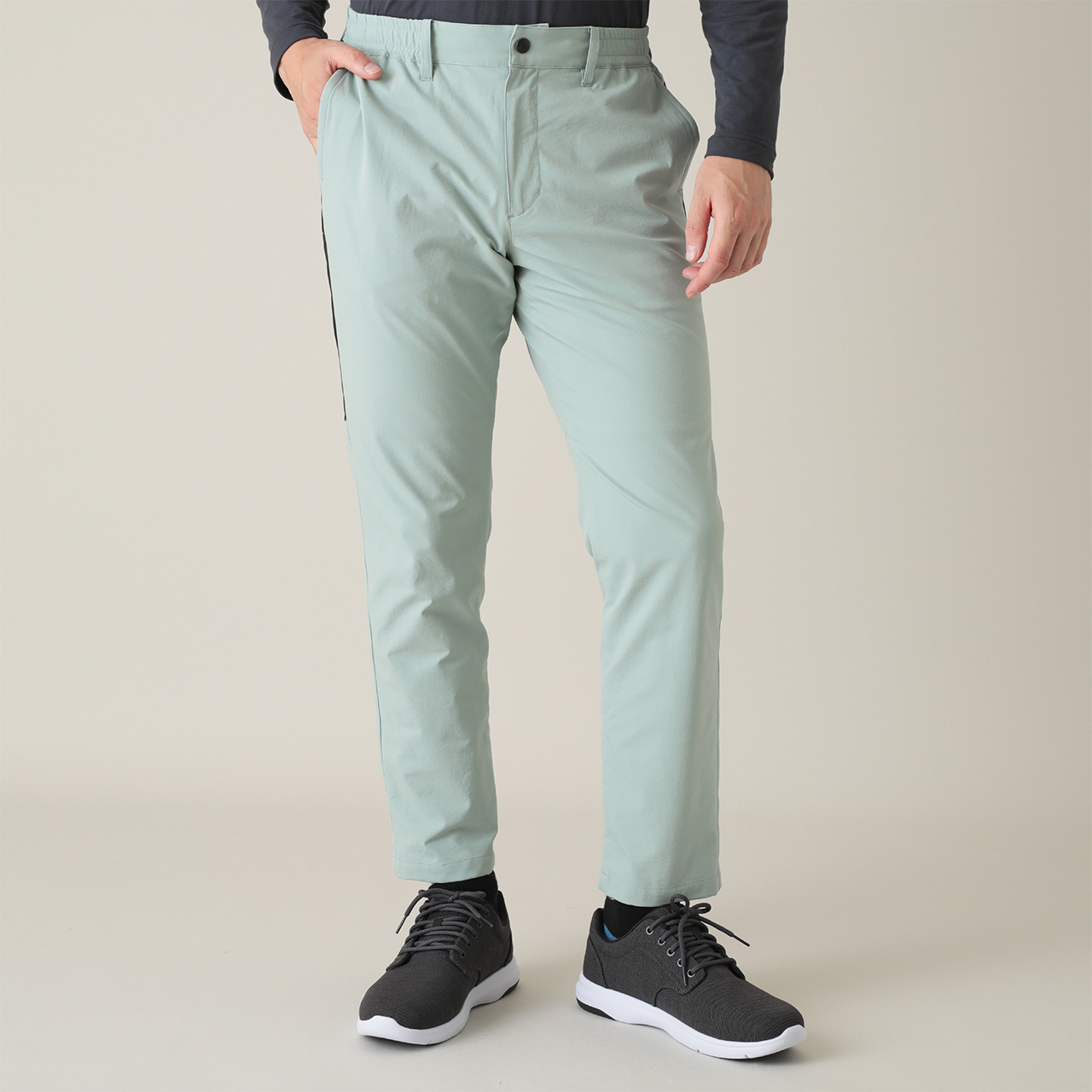 新品 キャロウェイ トラヴィスマシュー 長ズボン 赤タグ グレー XLサイズ 新品 キャロウェイ トラヴィスマシュー 長ズボン 赤タグ グレー