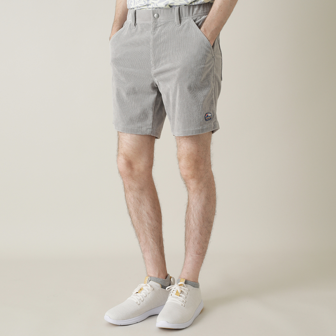 LES SIX コーデュロイショーツ fit=scale-down,w=1200