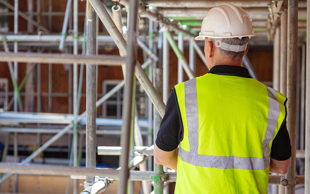 Stay Above OSHA Violations With Smart Scaffolding