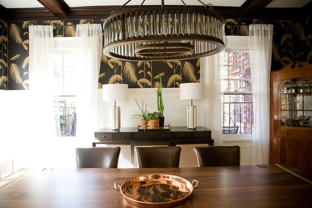 This chandelier is a statement piece. StyleBlueprint Atlanta: Kate Hayes Midtown design