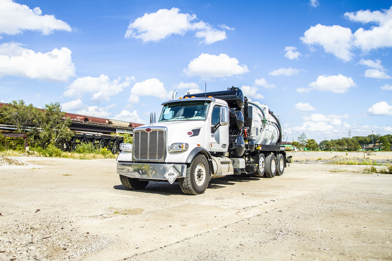 Environmental Vacuum Truck Rental Custom Truck One Source