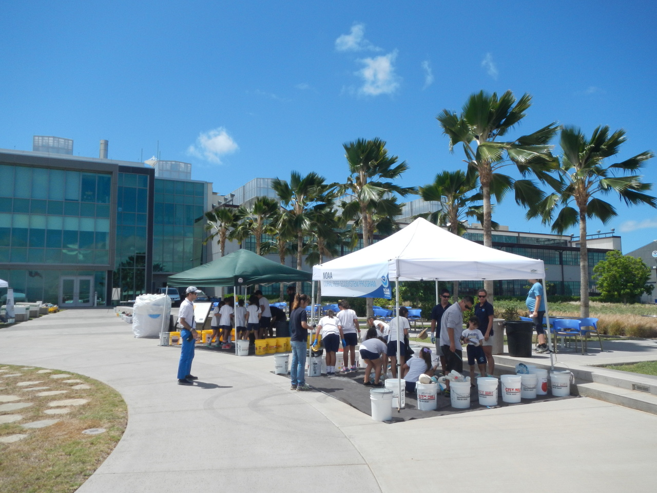 The Marine Debris team hosted an outreach and education event on May 20, 2016 at Inouye Regional Center, Pearl Harbor. Students from several schools of Oahu learned the marine debris issues and helped the team sorting the debris collected from the Northwestern Hawaiian Islands. Photo: NOAA Fisheries