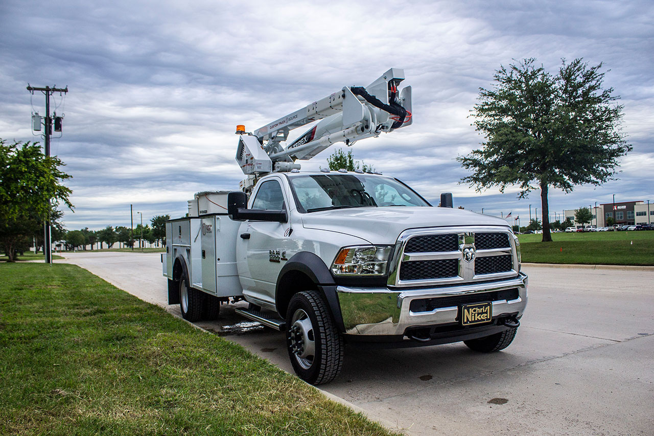 40 ft Distribution Bucket Truck Rental Custom Truck One Source