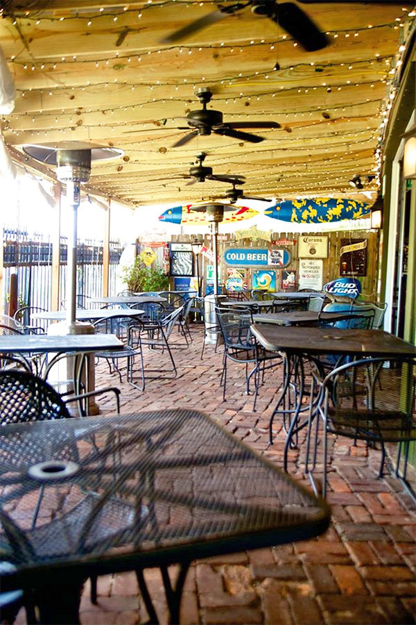 Hang with your peeps Across the Street! Hang with your peeps Across the Street!