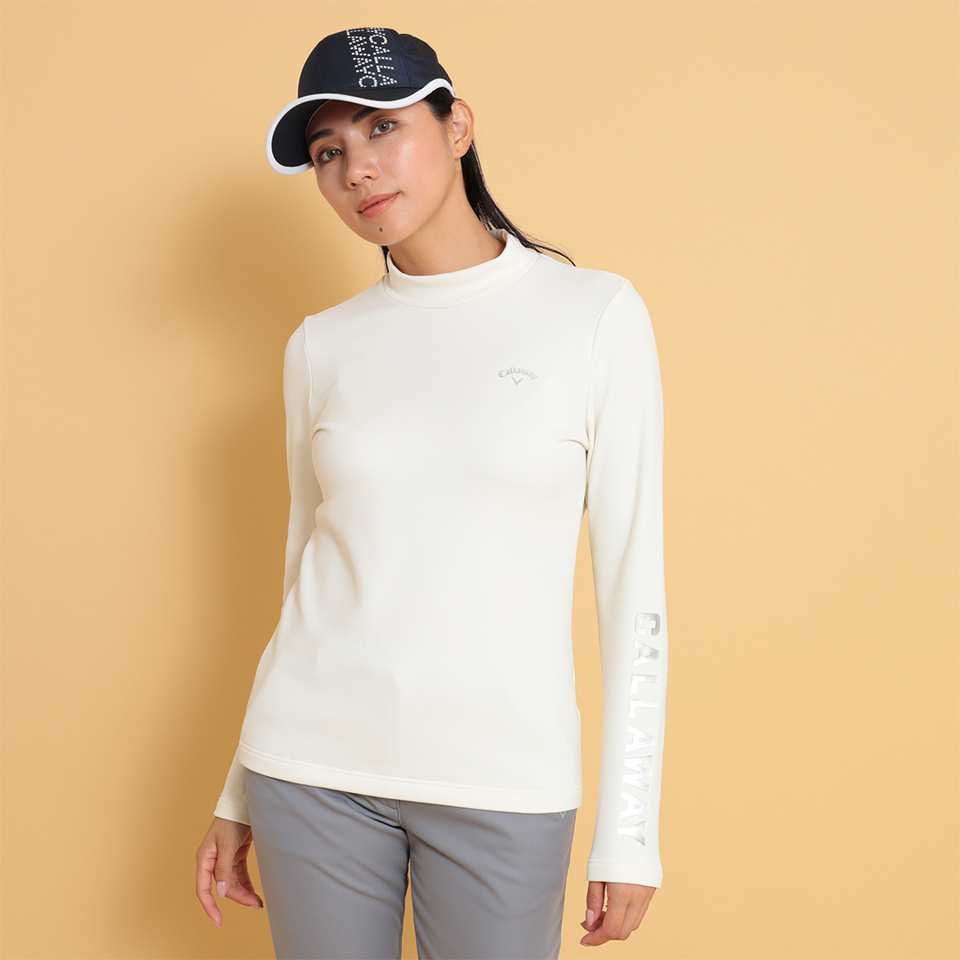 メタリックロゴ長袖モックネックシャツ (WOMENS)