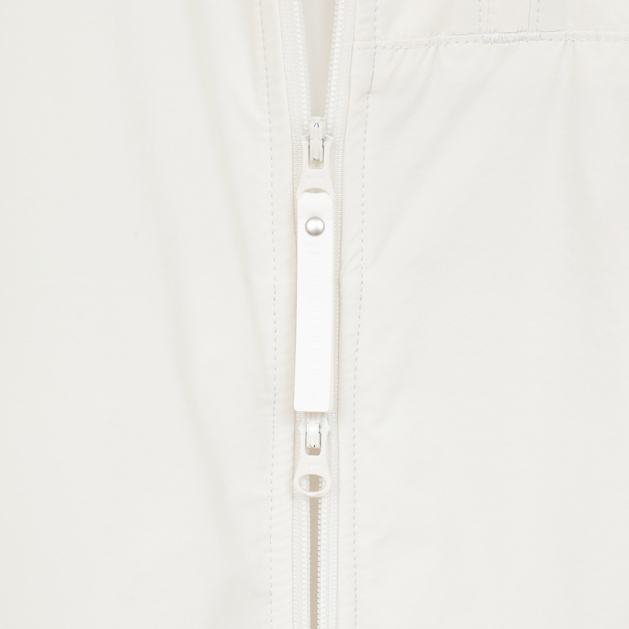 石川遼プロ着用】軽量ポケッタブルジャケット(MENS)