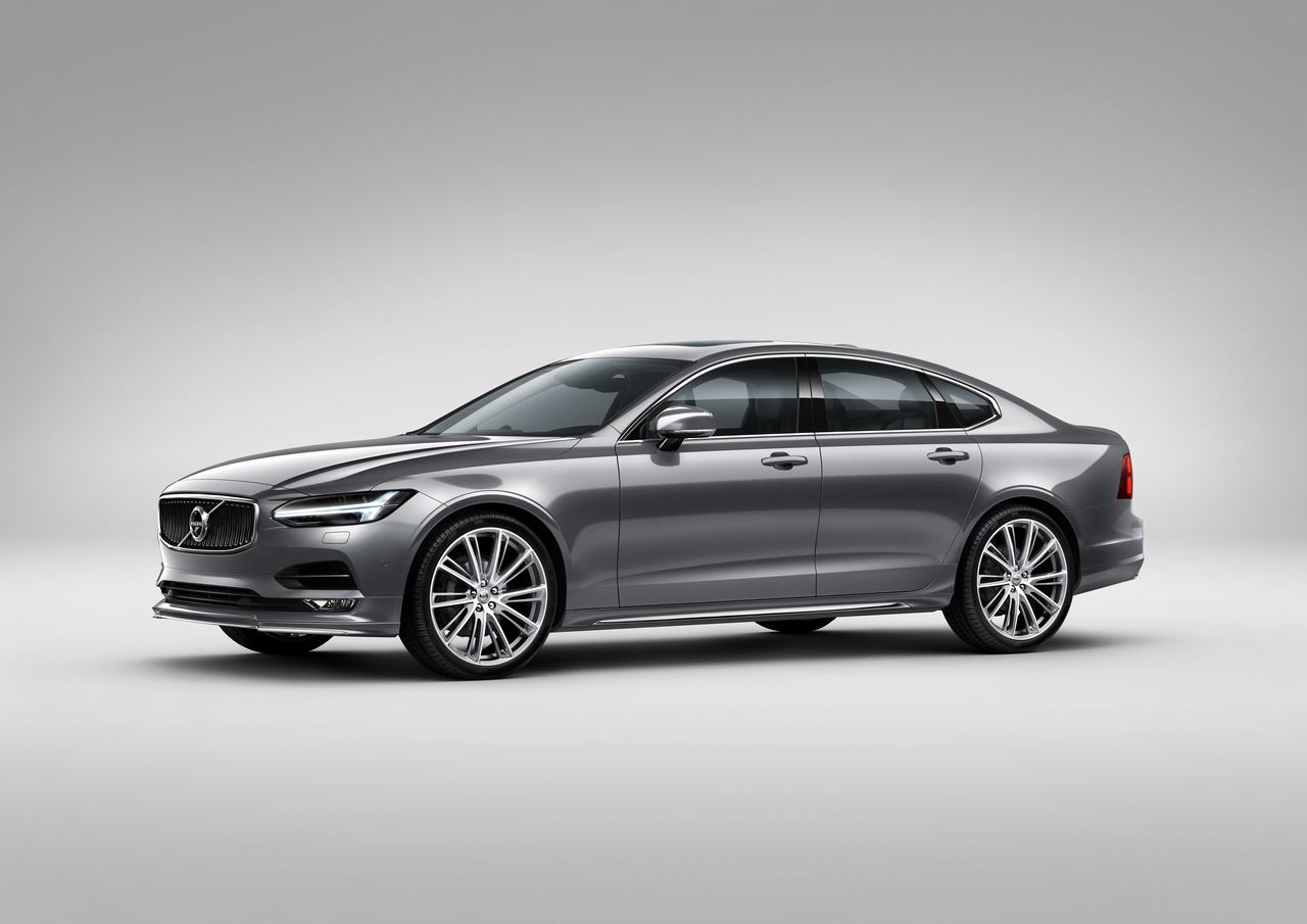 New Volvo S90