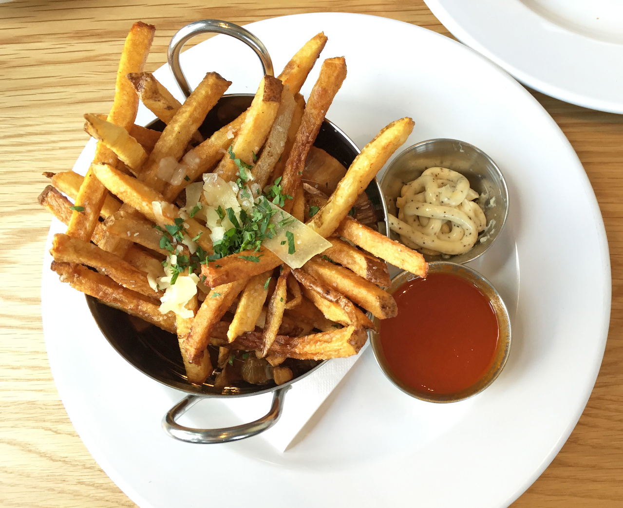 I could easily have made this my meal. sb-atlanta-pauleys-fries.jpg