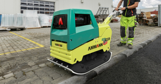 APH 65/85 - Powerful Hydrostatic Plate Compactor