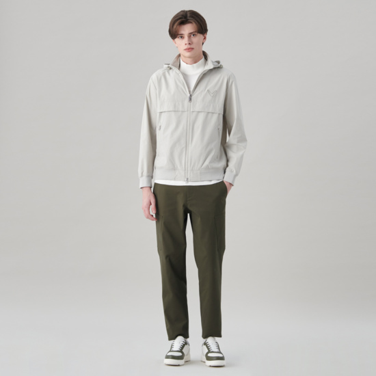 남성 봄 스윙 바람막이